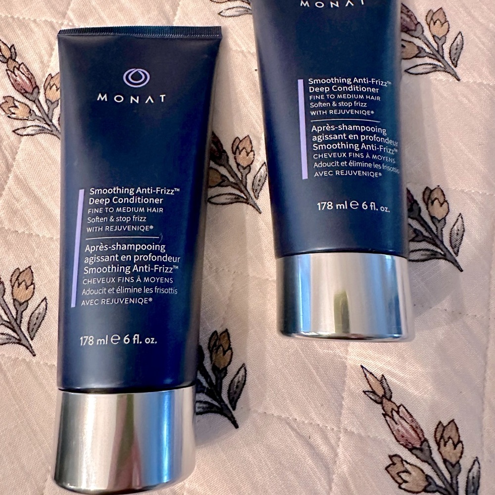 NWT MONAT FULL-SIZE SMOOTHING ANTI FRIZZ DEEP CONDITIONER 6oz